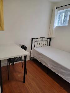 Room for rent at Morningside and Kingston (male)
