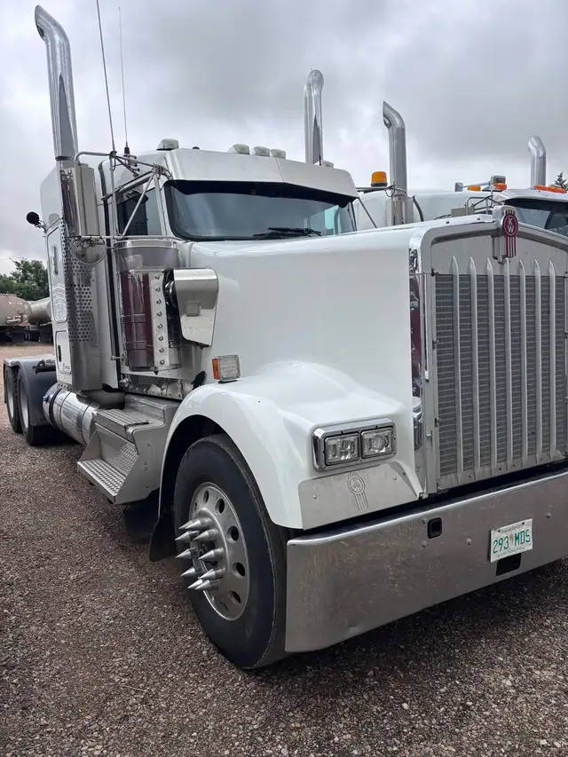 company drivers wanted hauling oil