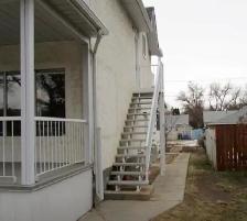 2 BD   1 Bath Second floor suite for rent