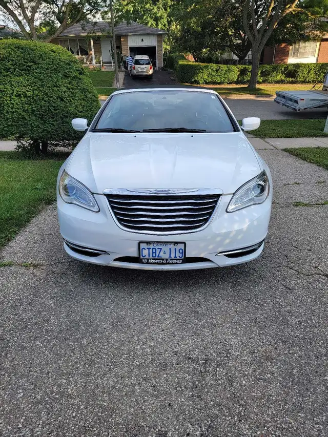2011 chrysler 200 touring convertable for sale