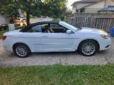 2011 chrysler 200 touring convertable for sale - Photo 2