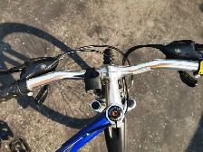 24 Inch Bicycle - Photo 3