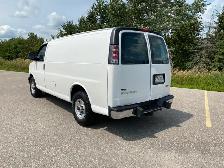 2010 GMC SAVANA 2500 - CERTIFIED! - Photo 2