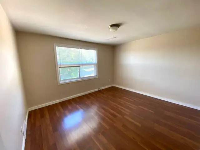 1 bedroom apartment for rent available September 1st