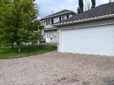 9359 131 Avenue – 2 bedrms 1 bath – Util Incl