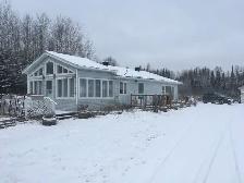 Country 2 bedroom home with beautiful sunroom for rent. - Photo 10