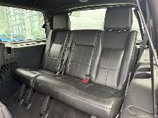 2011 Lincoln Navigator - Photo 16