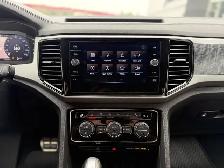 2021 Volkswagen Atlas Cross Sport V6 SEL Premium R-Line 4Mo - Photo 18