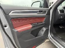 2021 Volkswagen Atlas Cross Sport V6 SEL Premium R-Line 4Mo - Photo 28