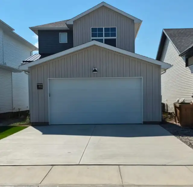 Beautiful New 2-Storey Home For Sale