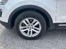 2018 Ford Explorer No Accident l XLT l 4WD l Navi l 2.3L l 4Cyl - Photo 6