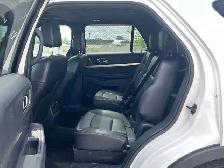 2018 Ford Explorer No Accident l XLT l 4WD l Navi l 2.3L l 4Cyl - Photo 17