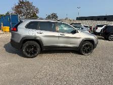 2018 Jeep Cherokee - Photo 4