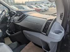 2017 Ford Transit Wagon - Photo 12