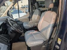 2017 Ford Transit Wagon - Photo 18