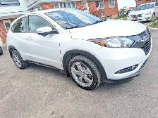 2018 Honda HR-V EX AWD | Sun-roof! | Back-up cam! | Heated seats - Photo 2