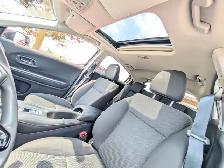 2018 Honda HR-V EX AWD | Sun-roof! | Back-up cam! | Heated seats - Photo 7
