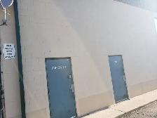Warehouse / Storage FOR RENT with 8 feet loading garage door - Photo 3