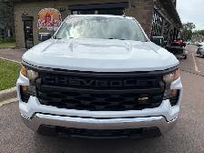 2023 Chevrolet Silverado 1500 - Photo 2