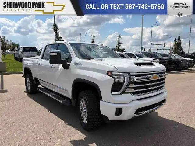 2024 Chevrolet Silverado 3500HD High Country 6.6L Duramax