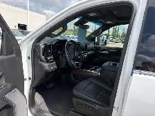 2024 Chevrolet Silverado 3500HD High Country 6.6L Duramax - Photo 7