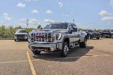 2026 GMC Sierra 3500HD Denali - Photo 4