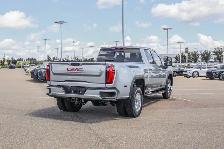 2026 GMC Sierra 3500HD Denali - Photo 9