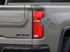 2026 Chevrolet Silverado 2500HD ZR2 - Photo 11