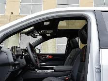 2026 Chevrolet Traverse - Photo 16