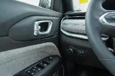 2024 Jeep Compass North | Low KMs | One Owner | Clean Carfax - Photo 18