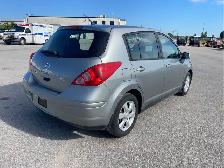 2011 Nissan Versa - Photo 5