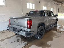 2023 GMC Sierra 1500 - Photo 4