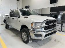 2023 Ram 3500 - Photo 3