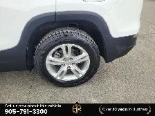 2023 GMC Terrain SLE | No Accidents Reported | AWD - Photo 7