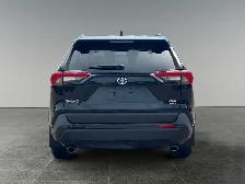2020 Toyota RAV4 XLE - Photo 5