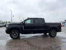 2025 Chevrolet Silverado 1500 ZR2 - Photo 3