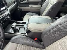 2025 Chevrolet Silverado 1500 ZR2 - Photo 12