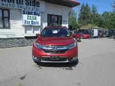 2018 Honda CR-V Touring - Photo 2