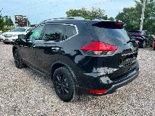 2017 Nissan Rogue AWD 4dr SV Ltd Avail CERTIFIED - Photo 3