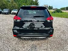 2017 Nissan Rogue AWD 4dr SV Ltd Avail CERTIFIED - Photo 4