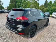 2017 Nissan Rogue AWD 4dr SV Ltd Avail CERTIFIED - Photo 5