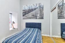 Luxury 4 ½ Condo (750 sq ft) with 12ft Ceilings | Quartier des S - Photo 7