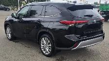 2022 Toyota Highlander Hybrid Limited AWD - Photo 3