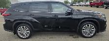 2022 Toyota Highlander Hybrid Limited AWD - Photo 6