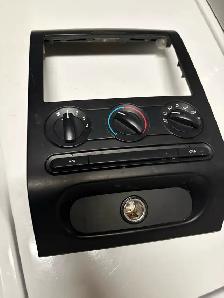 Ford F150 F-150 04-8Heater ACClimate Control Radio Control Dash - Photo 4