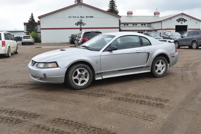 2001 Ford Mustang Coupe
