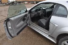 2001 Ford Mustang Coupe - Photo 6
