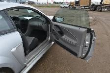 2001 Ford Mustang Coupe - Photo 17