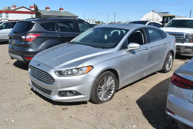2013 Ford Fusion SE