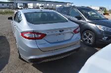 2013 Ford Fusion SE - Photo 16